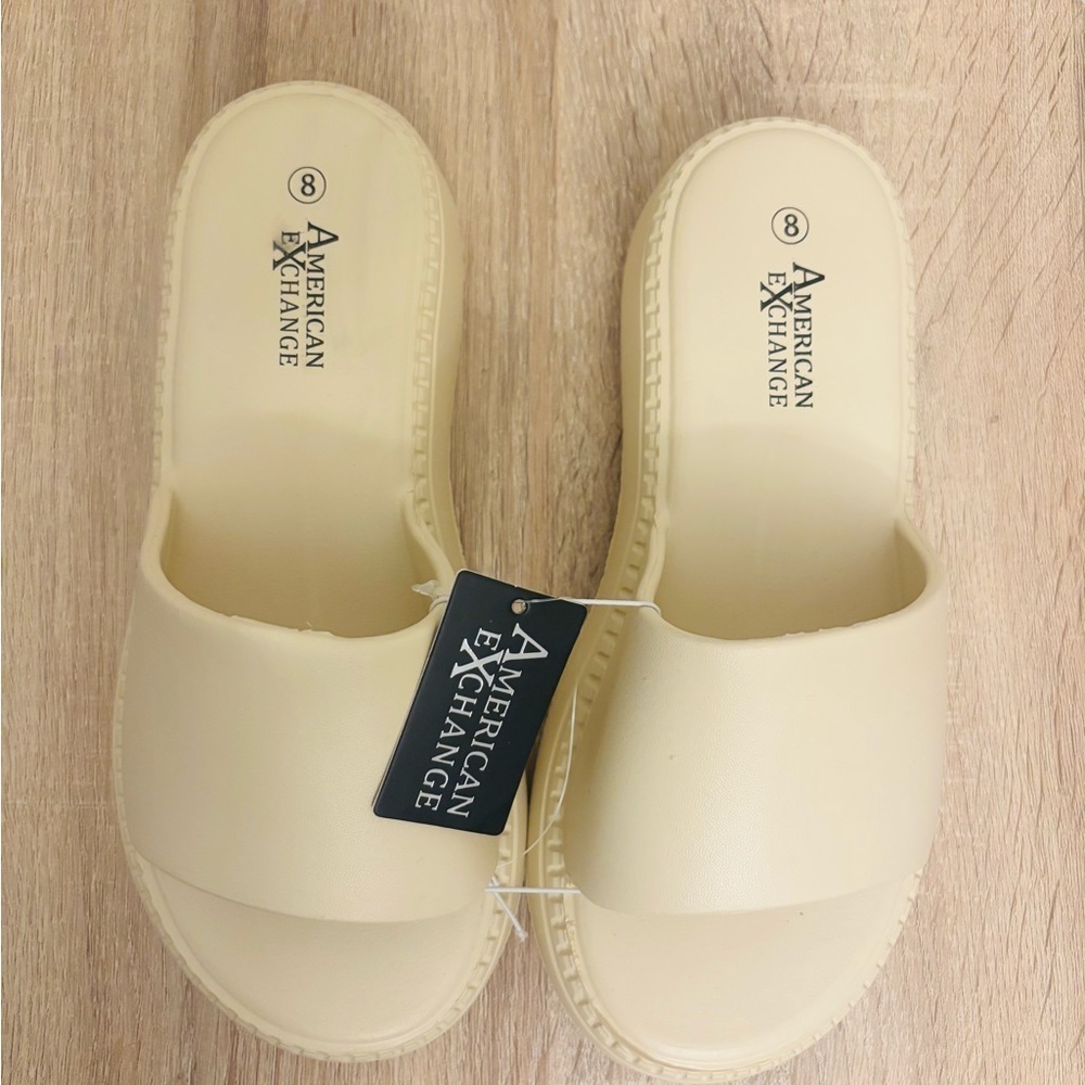 American Exchange Cream Platform Shoes Slides - Picture 5 of 10